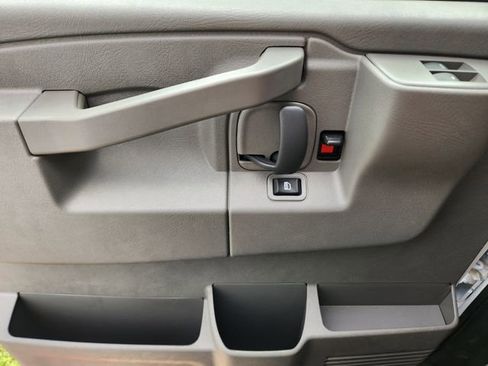 New 2026 Chevrolet Express 3500 w/ Power Convenience Package RWD image 30