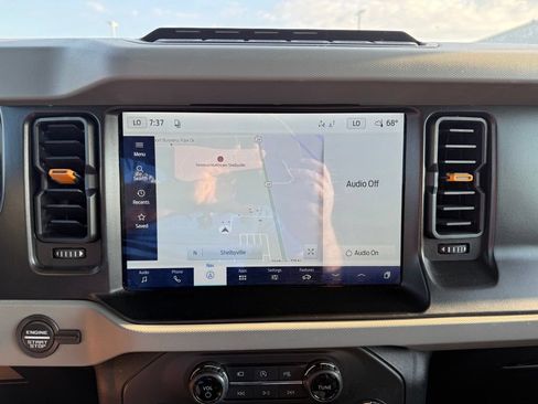 Used 2022 Ford Bronco Badlands AWD/4WD image 14