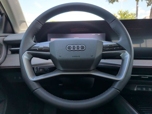 New 2026 Audi Q3 quattro 2.0T AWD/4WD image 21