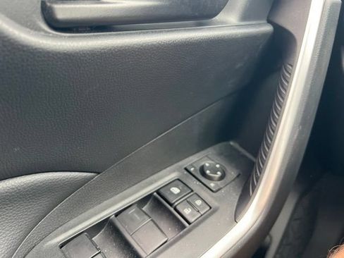 Used 2024 Toyota RAV4 LE AWD/4WD image 19