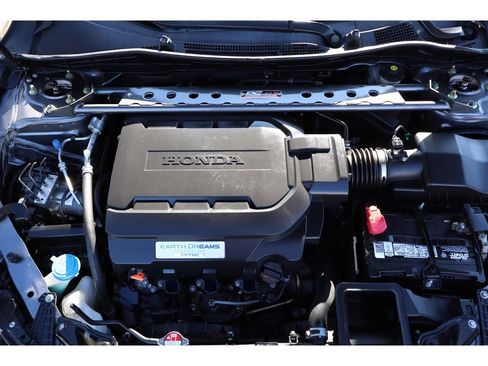 Used 2016 Honda Accord Touring image 37