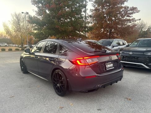 Used 2022 Honda Civic Sport Touring image 5