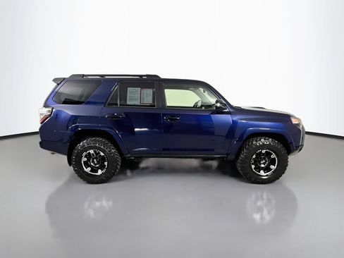 Certified 2021 Toyota 4Runner Venture AWD/4WD image 9