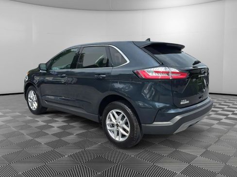 Used 2024 Ford Edge SEL w/ Convenience Package AWD/4WD image 3