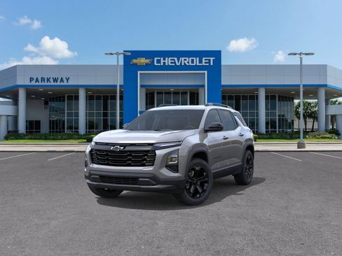 New 2026 Chevrolet Equinox LT image 8
