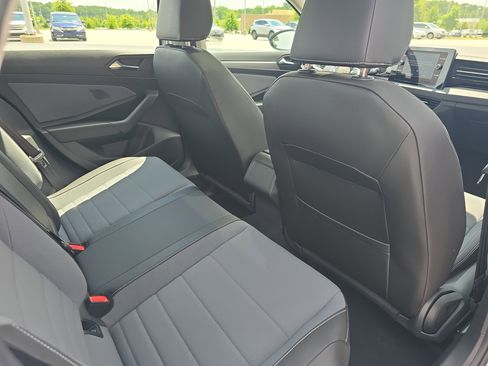 New 2025 Volkswagen Jetta SE image 11