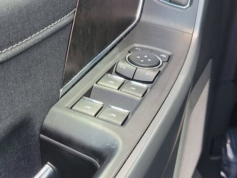 Used 2021 Ford F150 Lariat w/ Equipment Group 502A High AWD/4WD image 19