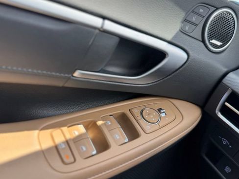 Used 2025 Hyundai Sonata Limited FWD image 20