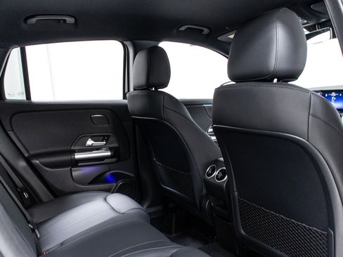 New 2025 Mercedes-Benz GLA 250 4MATIC image 24