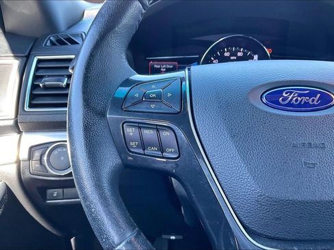 Used 2016 Ford Explorer Limited w/ Equipment Group 301A image 10
