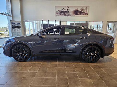 New 2026 Toyota Crown image 3