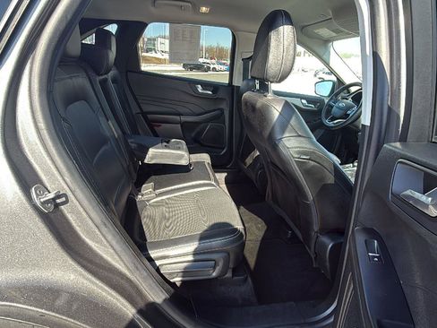 Used 2022 Ford Escape SEL image 20