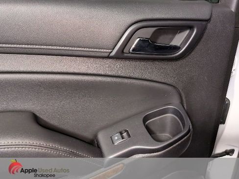 Used 2016 Chevrolet Suburban LTZ image 36