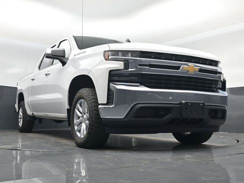Used 2019 Chevrolet Silverado 1500 LT w/ All-Star Edition image 40