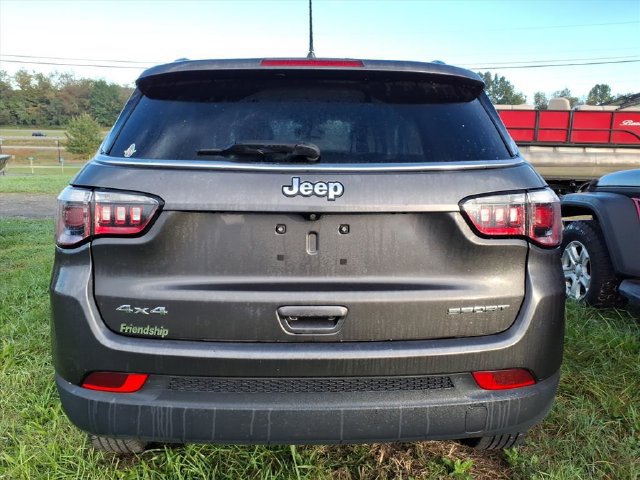 Used 2020 Jeep Compass Sport w/ Cold Weather Group AWD/4WD image 7