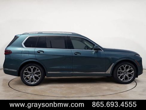Used 2026 BMW X7 xDrive40i AWD/4WD image 2