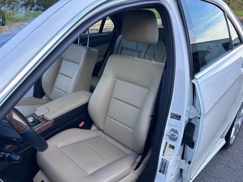 Used 2012 Mercedes-Benz E 350 Sedan image 28