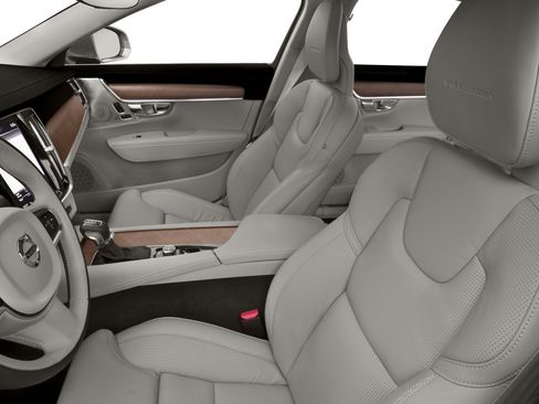 Used 2017 Volvo S90 T6 Momentum w/ Vision Package image 48