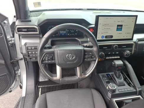 Used 2024 Toyota Tacoma TRD Off-Road w/ TRD Off Road Upgrade Package AWD/4WD image 9
