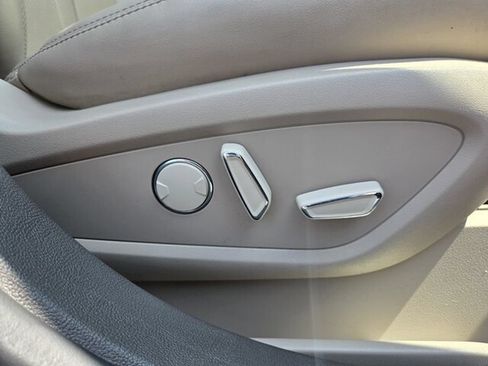 Used 2022 Lincoln Nautilus Reserve w/ Equipment Group 201A FWD image 22