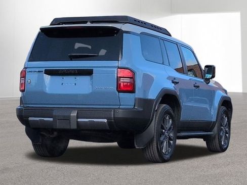 Certified 2025 Toyota Land Cruiser image 5