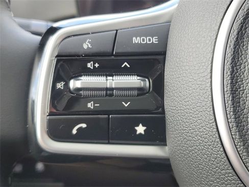 New 2025 Kia Sorento SX Prestige image 24