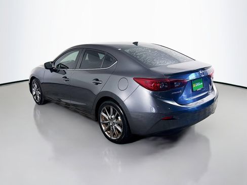 Used 2018 MAZDA MAZDA3 Touring image 7
