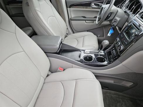 Used 2017 Buick Enclave Premium w/ Experience Buick Package image 11