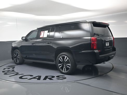 Used 2019 Chevrolet Suburban Premier AWD/4WD image 7