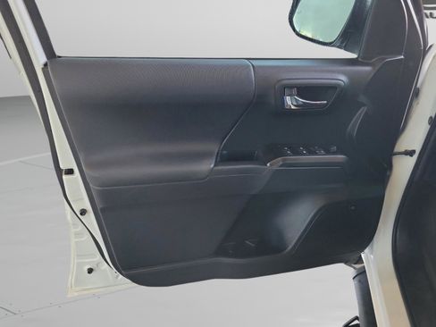 Used 2022 Toyota Tacoma TRD Pro image 26