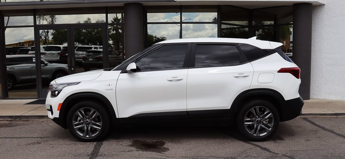 Used 2023 Kia Seltos LX AWD/4WD image 8
