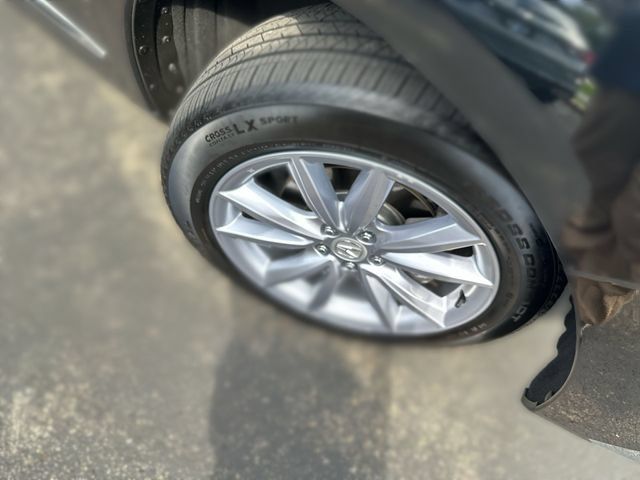 Used 2024 Acura RDX SH-AWD image 12
