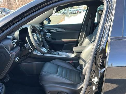 Used 2024 Dodge Hornet R/T Plus w/ R/T Blacktop Package image 9