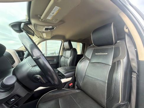 Used 2022 RAM 3500 Laramie image 15