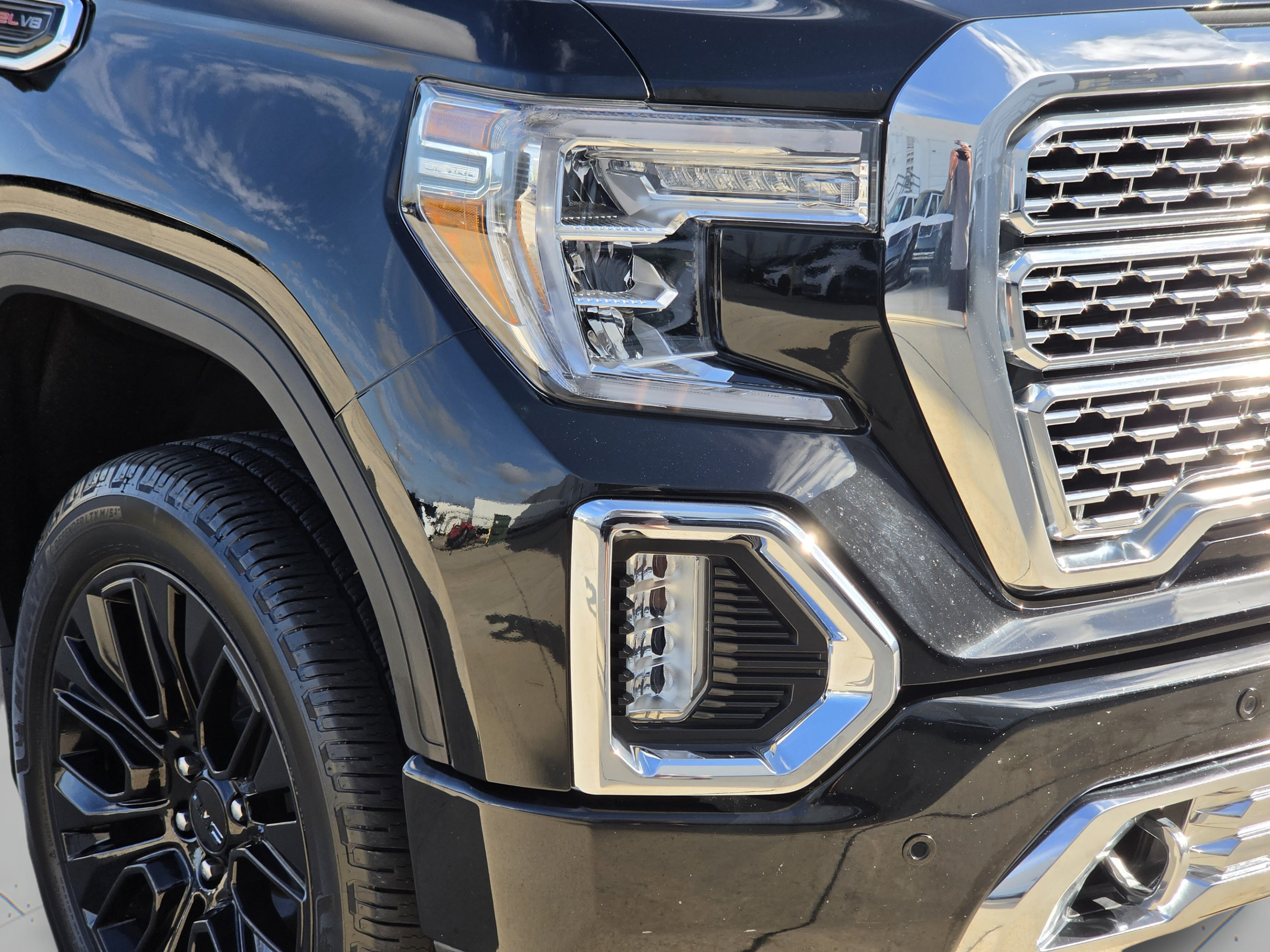 Used 2020 GMC Sierra 1500 Denali w/ Denali Ultimate Package AWD/4WD image 30