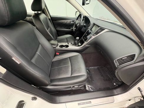 Used 2016 INFINITI Q50 3.0t Premium w/ 3.0T Premium Plus Package image 26