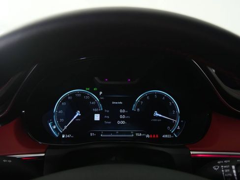 Used 2024 Genesis GV70 3.5T Sport w/ Sport Prestige Package image 22