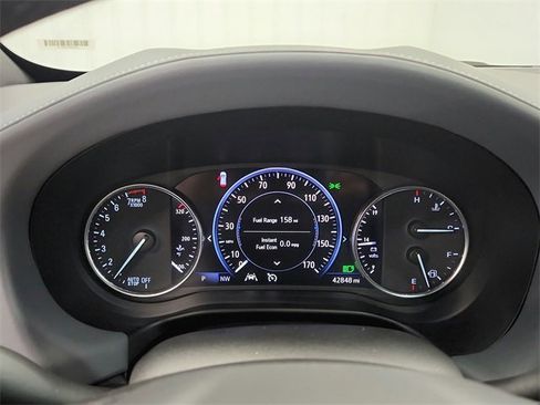 Used 2024 Buick Enclave Premium image 19