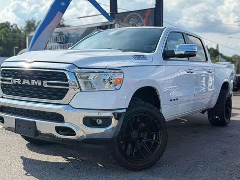 Used 2024 RAM 1500 Big Horn AWD/4WD image 40