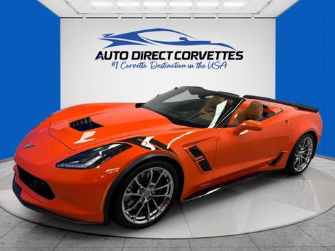 Used 2019 Chevrolet Corvette Grand Sport RWD image 1