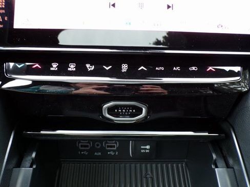 New 2026 Jeep Grand Cherokee Altitude image 27