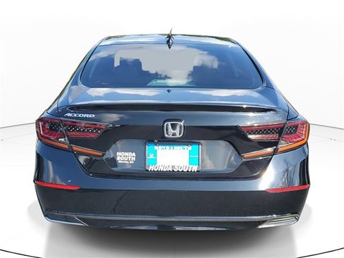 Used 2019 Honda Accord LX image 5