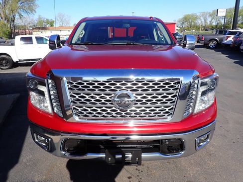 Used 2017 Nissan Titan SL w/ Off-Road Package AWD/4WD image 2