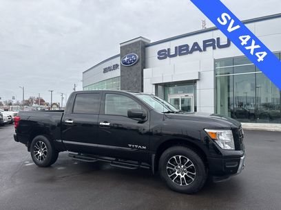 Used 2021 Nissan Titan SV w/ SV Convenience Package
