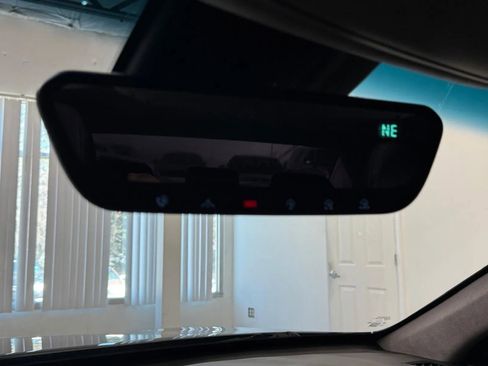 Used 2017 Genesis G90 5.0 Ultimate image 38