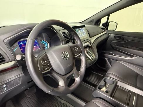 Used 2024 Honda Odyssey Sport image 14