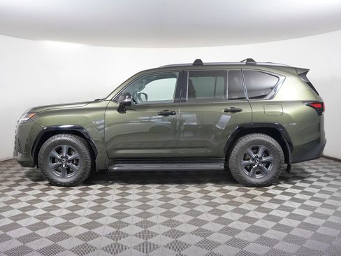 Used 2025 Lexus LX 700h Overtrail AWD/4WD image 2
