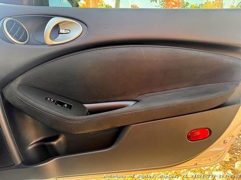 Used 2019 Nissan 370Z Touring Sport RWD image 27