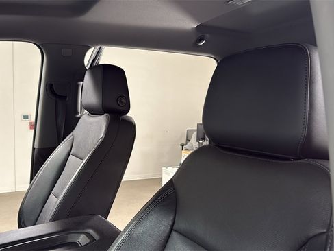 Used 2019 Chevrolet Silverado 1500 LTZ image 13