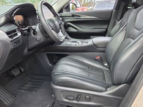 Used 2023 INFINITI QX60 Luxe w/ Cargo Package image 11